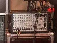 Behringer PMX2000