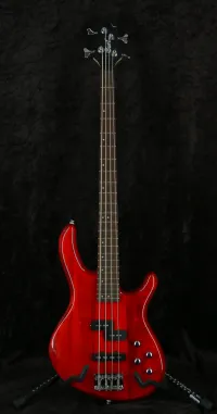 Cort Action Bass Plus