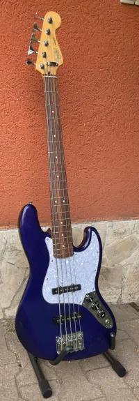 Fender MIM Jazz Bass V