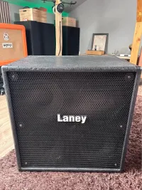 Laney 4x10 200w Basszus láda Basszusgitár hangláda