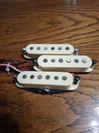 Squier Classic Vibe 50s Pickup - Hlaci [Today, 12:45 am]
