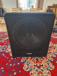 Vonyx SWA-18 5001000W 18  mélyláda Aktív szubláda - Herman Péter [Ma, 09:42]