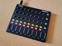 Akai Mix MIDI Kontroller [August 10, 2026, 6:14 pm]