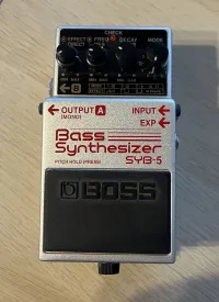 BOSS SYB-5 Bass Synthesizer Effekt pedál - r0bik4 [Ma, 11:40]