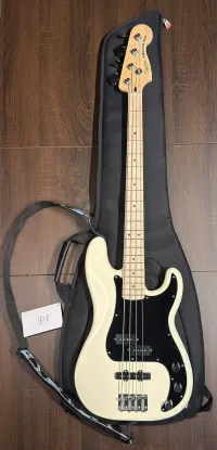 Squier Affinity Precision Bass PJ OLW