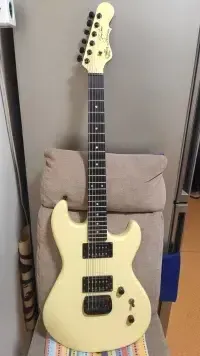 G&L Jerry Cantrell Superhawk Elektromos gitár - Berhencz Ákos [Tegnap, 23:07]