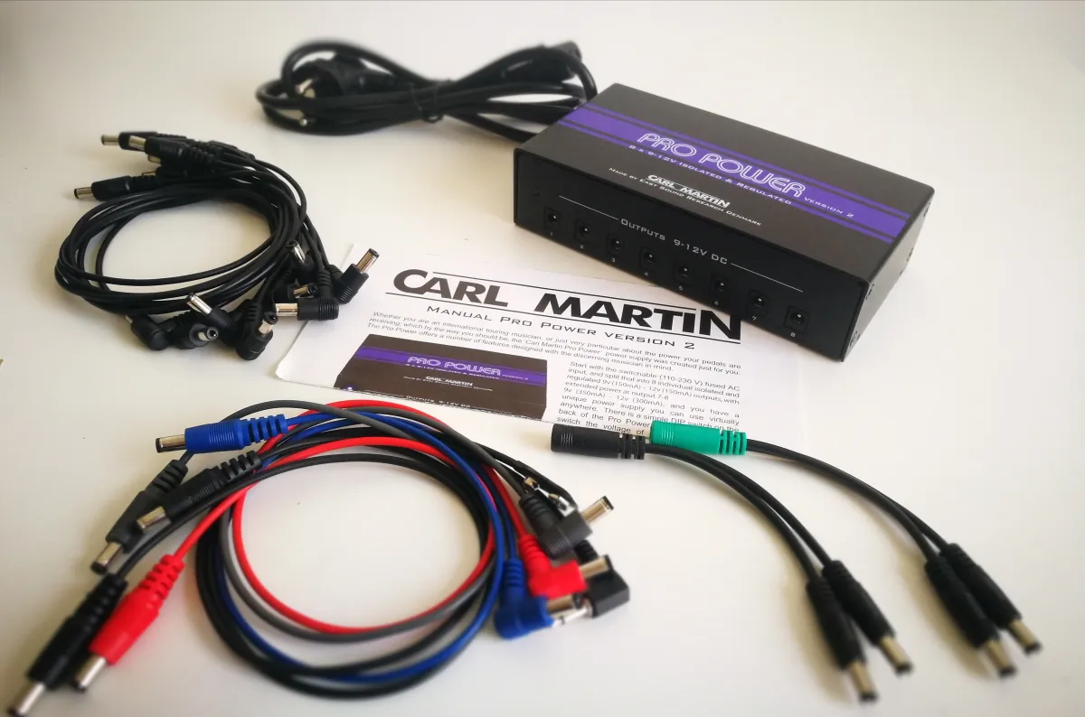 Carl Martin Pro Power version 2 Tápegység