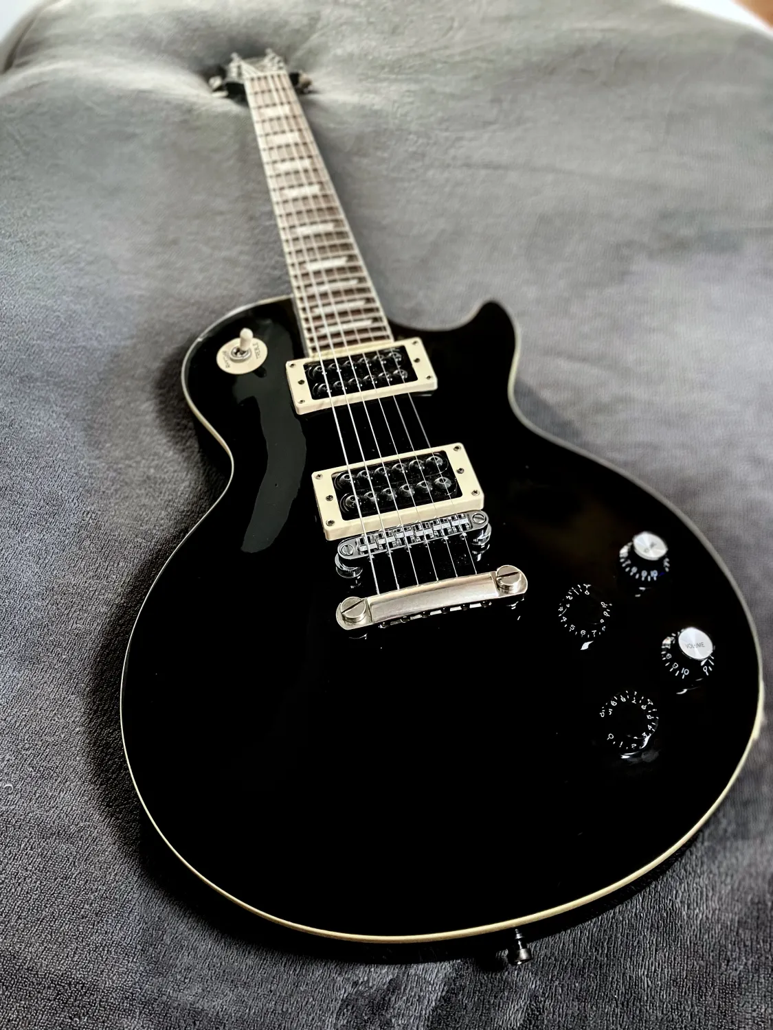 Epiphone Les paul Electric guitar
