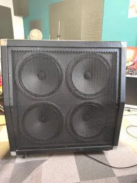 Behringer BG412 Celestion V30 Gitárláda - szabomartin [Ma, 09:05]