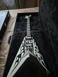 Dean 2 db Michael Schenker custom flying v Csomagajánlat - kellemetlenarpad [Ma, 11:01]