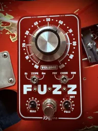 KingTone MiniFUZZ V2 Red fuzz pedál Effekt pedál - classic705 [Ma, 18:24]