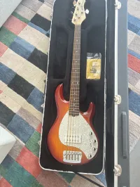 Music Man Stingray 5 Basszusgitár 5 húros - Fec [Ma, 16:21]