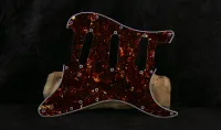 - Custom World Strat SSS  kolbász 1. Picguard - Vintage52 Hangszerbolt és szerviz [Today, 1:31 pm]
