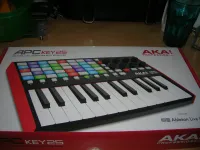 Akai APC Key 25 MKII Midi kontroller Groovebox - Horváth Sándolr [Ma, 22:11]