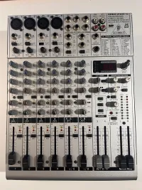 Behringer Eurorack UB1204FX-Pro Mezclador - Kelemen László [Today, 11:14 am]