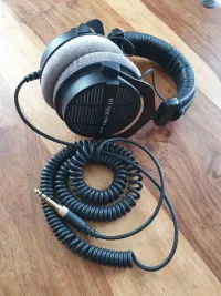 Beyerdynamic DT 990 PRO 250 ohm profi stúdió fejha Stúdiófejhallgató - merk51 [Ma, 13:44]