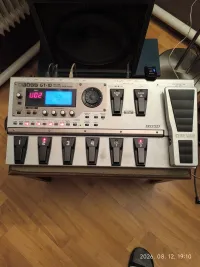 BOSS GT 10 Multieffekt - DTom [2026.08.12. 19:48]