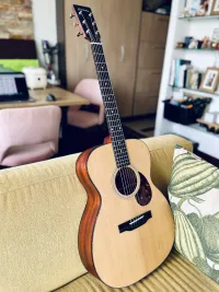 Eastman E1OM Acoustic guitar