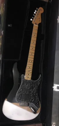 Fender FSR Stratocaster Elektromos gitár - compactegon [Ma, 07:54]