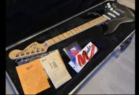 Fender Highway One Stratocaster USA, 2006 Elektromos gitár - Milan C [Ma, 08:09]