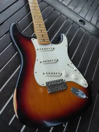 Fender Stratocaster Elektromos gitár - Admirális Generális [Ma, 20:11]