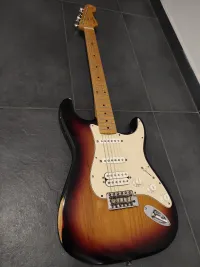 Fender Stratocaster Elektromos gitár - Admirális Generális [Ma, 16:45]