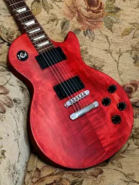 Gibson Les Paul Studio Electric guitar - guitar magic [Today, 5:59 pm]