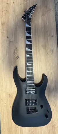 Jackson JS Series Dinky Arch Top JS 22 DKA Satin B