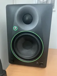 Mackie CR5 BT  pár Aktívny reproduktor - Csonka István [Today, 4:03 pm]