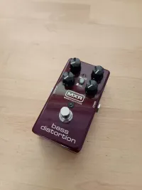 MXR M85 Bass Distortion Basszus pedál