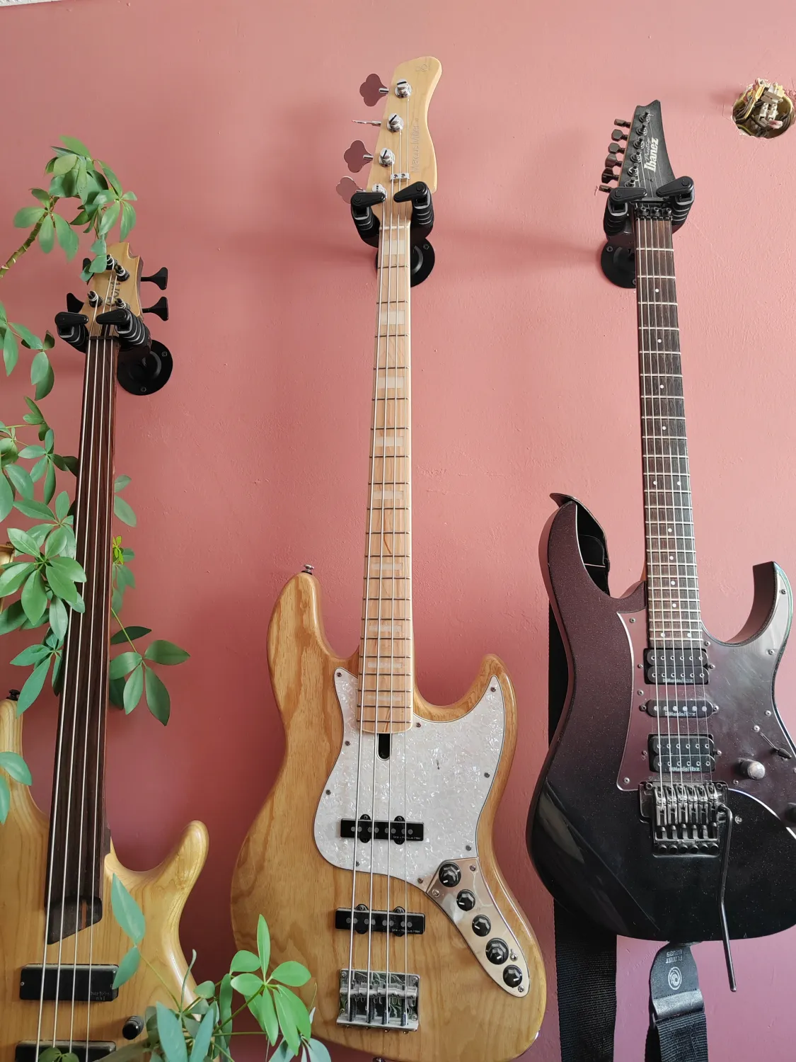 Sire V7 2nd rd. 4 húros modell Basszusgitár