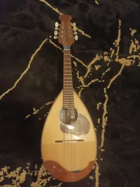 - Calace No.24 modell nápolyi Mandolin - Leva [Tegnap, 20:01]