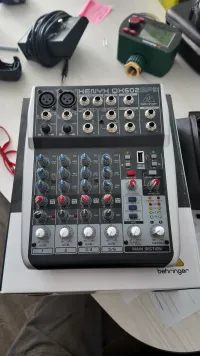 Behringer XENYX QX602 MP3 Keverő - Barócsi János [Ma, 11:25]