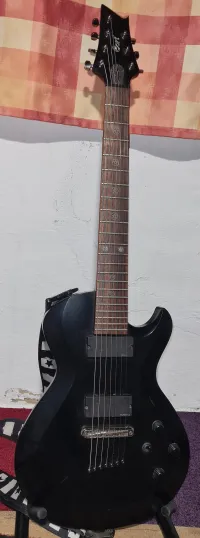 Cort EVL-Z47 7 húros gitár Eladó!Ibones hangoló kulcsokkal EMG hang szedőkkel HevederrelTokkalÁlvánnyal kábellel Új gitárhúr szettel [...]