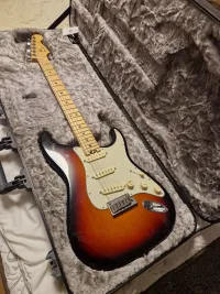 Fender American Elite Stratocaster