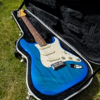 Fender 1993 Plus Deluxe Stratocaster Blueburst USA Elektromos gitár - TORAC [Ma, 16:40]