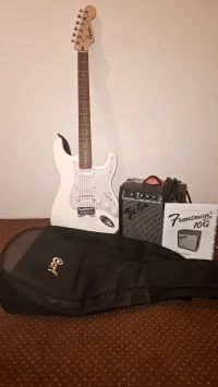 Fender Squier Stratocaster Sada pre elektrickú gitaru - János Puskás [Today, 9:39 am]