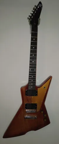 Harley Benton Explorer 76 E-Gitarre - Bánki H László [Today, 7:17 pm]