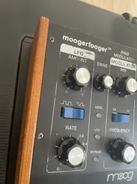 Moog erfooger MF-102 Ring Modulator Effekt - Bozo [Today, 8:58 pm]