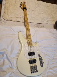 Schecter Diamond Series Basszusgitár - Sarkadi Zoltán [Ma, 19:00]