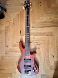 Schecter Stiletto studio Basgitara - G Peti [Today, 12:12 pm]