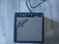 Squier Frontman 10G Combo de guitarra - reducer75 [Today, 4:50 pm]
