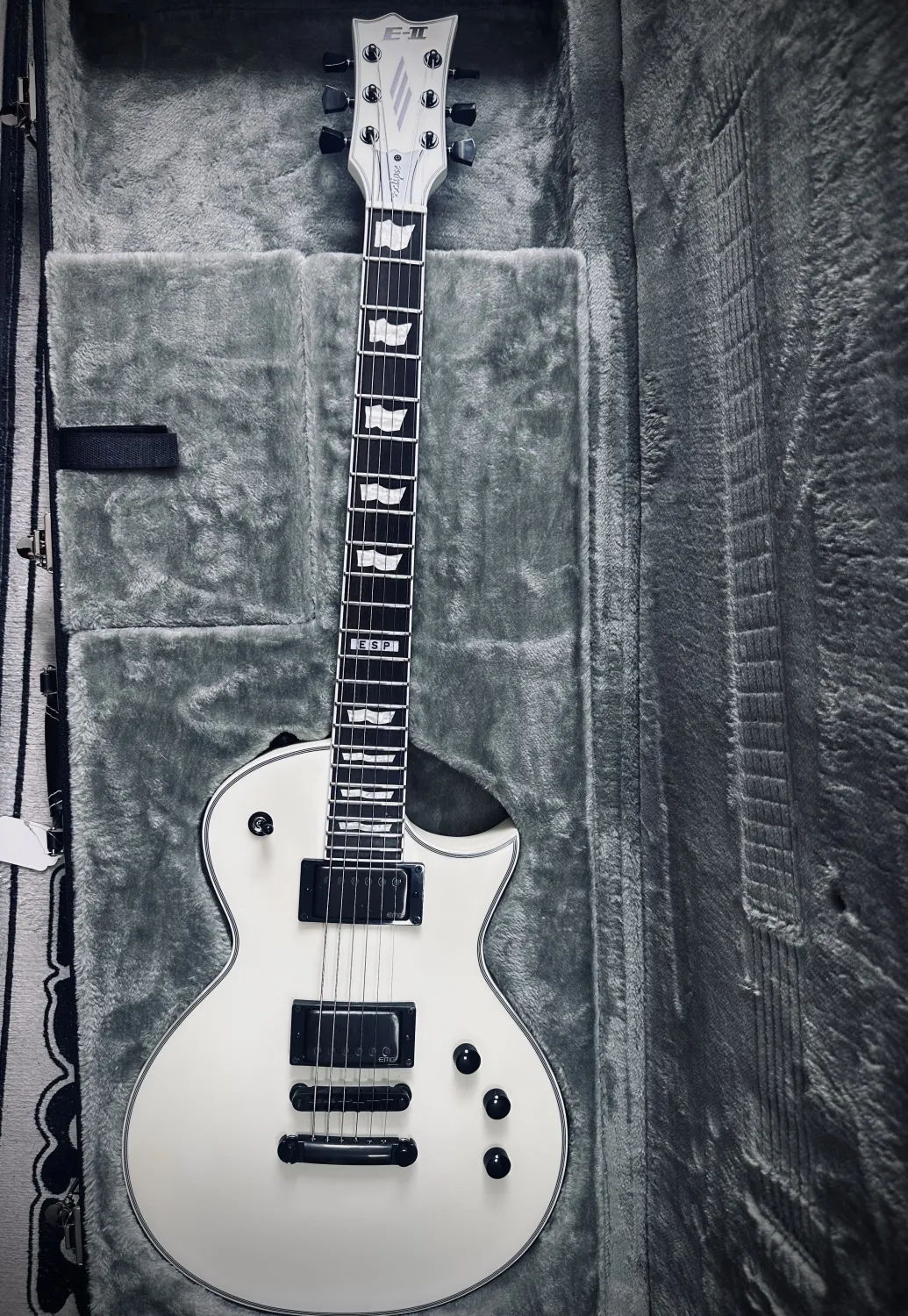 ESP E-II Eclipse Snow White Elektromos gitár