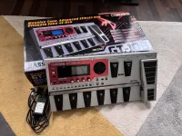 BOSS GT-10B Basszusgitár multieffekt - Barlog Károly [Ma, 10:15]