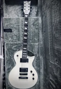 ESP E-II Eclipse Snow White Elektrická gitara - Novák Attila [Today, 4:55 pm]