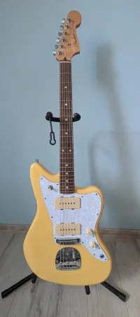 Fender Jazzmaster Mexikó E-Gitarre - J4yW4lk3R [Today, 4:25 pm]