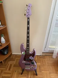 Harley Benton De Luxe Jazz Bass
