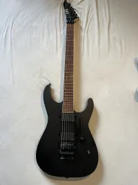 LTD M-400 Black Satin Elektrická gitara - barkaux [Today, 4:32 pm]