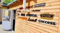 - Szintetizátorok, gitárerősítők, stúdiótechnika Reparatur von Musikinstrumenten - Vintage Works Audio and Retro Lab [Day before yesterday, 9:41 am]