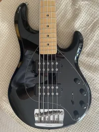 Music Man Stingray 5 HH Basszusgitár 5 húros - Auer Ádám [Tegnap, 14:56]
